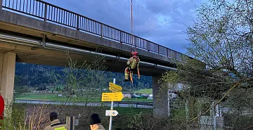 eef09c564e064dafaf255f87bce09300_1.jpeg