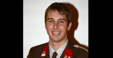 Astl-Martin Astl-Martin