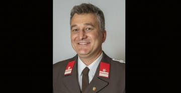 Woergoetter-Thomas Woergoetter-Thomas